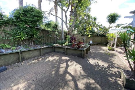 Photo of property in 7 Pukatea Avenue, Albany, Auckland, 0632