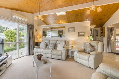 Photo of property in 75 Elizabeth Street, Waikanae, 5036