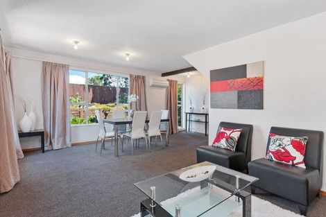 Photo of property in 2/132 Hay Street, Bromley, Christchurch, 8062