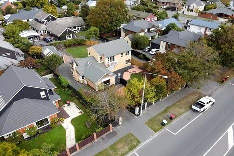 Photo of property in 55 Memorial Avenue, Ilam, Christchurch, 8053