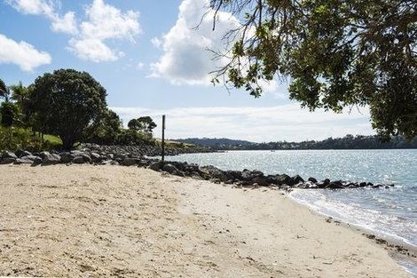 Photo of property in 6 Treloar Crescent, Hobsonville, Auckland, 0616