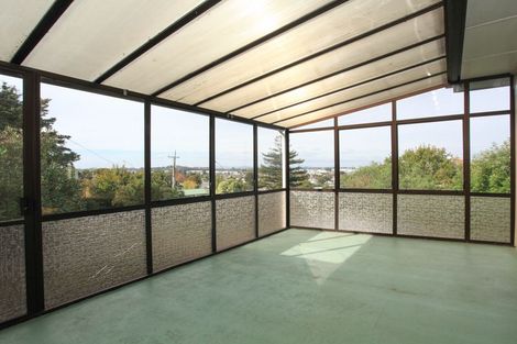 Photo of property in 122 Tuhikaramea Road, Dinsdale, Hamilton, 3204