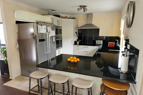 Photo of property in 9 Lili Road, Tuakau, 2121