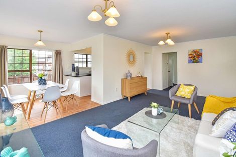 Photo of property in 4 Aspiring Avenue, Clover Park, Auckland, 2019