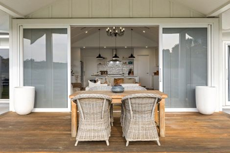 Photo of property in 5 Te Roera Drive, Taradale, Napier, 4112