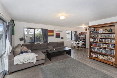 Photo of property in 2/487 Pages Road, Bexley, Christchurch, 8061