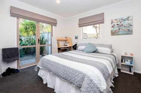 Photo of property in 17 Dunloy Place, East Tamaki Heights, Auckland, 2016