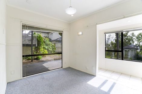 Photo of property in 5 Cambrai Avenue, Mount Roskill, Auckland, 1041