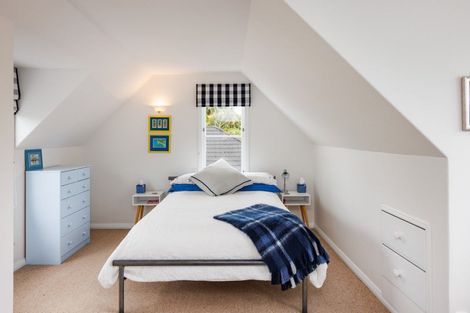 Photo of property in 5 Hardie Street, Hokowhitu, Palmerston North, 4410