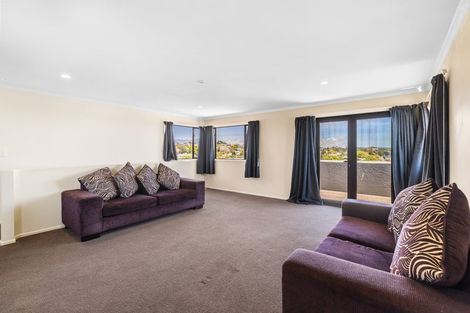 Photo of property in 49 Paynters Avenue, Strandon, New Plymouth, 4312