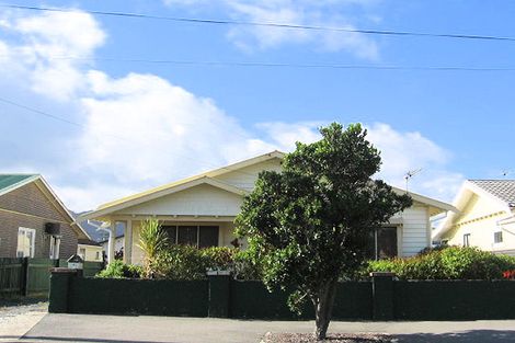 Photo of property in 4 Collins Street, Petone, Lower Hutt, 5012