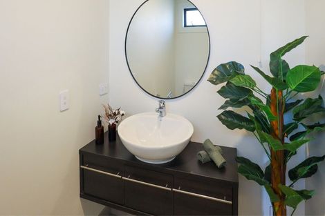 Photo of property in 26a-b Ethereal Crescent, Mount Pisa, Cromwell, 9383