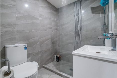 Photo of property in 160d Hill Road, Manurewa, Auckland, 2105