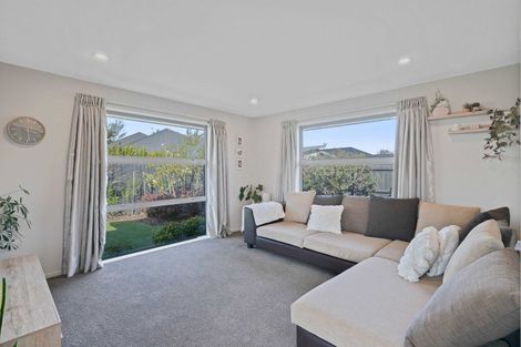 Photo of property in 6 Piper Street, Halswell, Christchurch, 8025