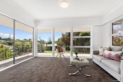 Photo of property in 34 Kohekohe Street, New Lynn, Auckland, 0600