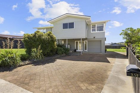 Photo of property in 19 Taipari Avenue, Raglan, 3225