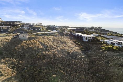 Photo of property in 1 Oxenhope Road, Richmond Hill, Christchurch, 8081