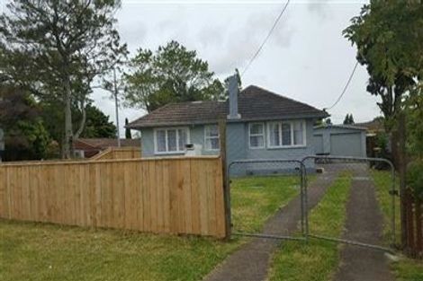 Photo of property in 9 Norval Road, Henderson, Auckland, 0610