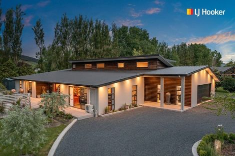 Photo of property in 1f Hoylake Street, Outram, 9019