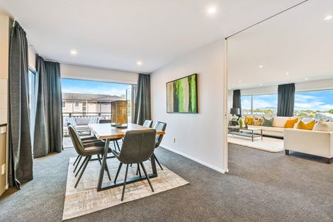 Photo of property in 44 Grenada Avenue, Forrest Hill, Auckland, 0620