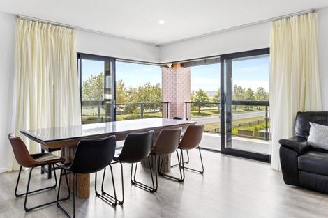 Photo of property in 72 Harakeke Drive, Wharewaka, Taupo, 3330