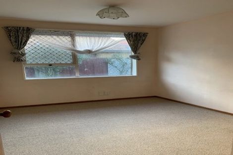 Photo of property in 4 Wittys Road, Avonhead, Christchurch, 8042