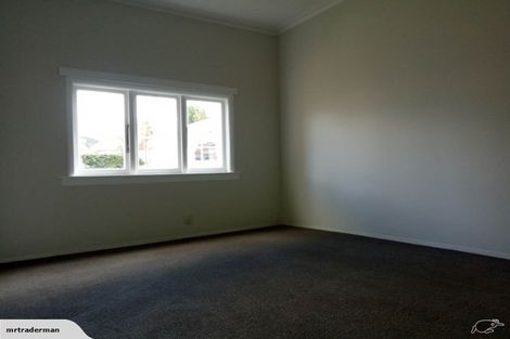 Photo of property in 3 Hyde Street, North Dunedin, Dunedin, 9016