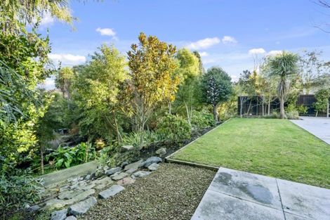 Photo of property in 8 Royds Street, Fendalton, Christchurch, 8014