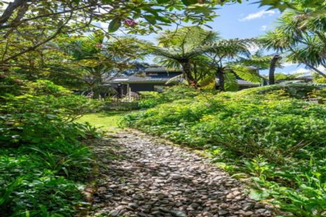 Photo of property in 19 Atarua Gardens, Waiatarua, Auckland, 0604