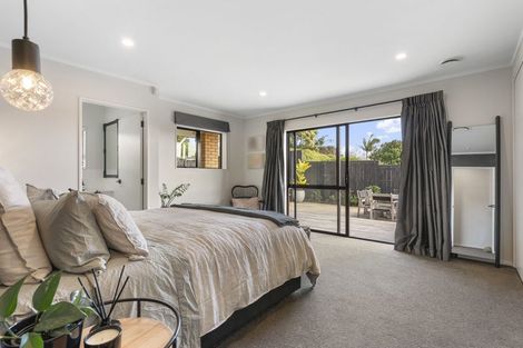 Photo of property in 11 Leicester Parade, Somerville, Auckland, 2014