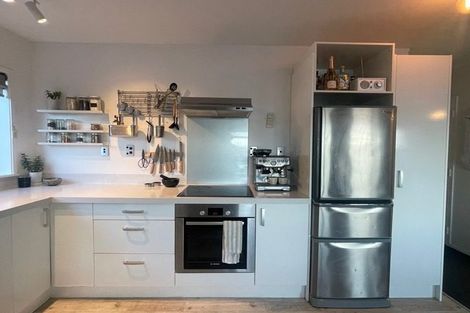 Photo of property in 6/66 Victoria Road, Devonport, Auckland, 0624