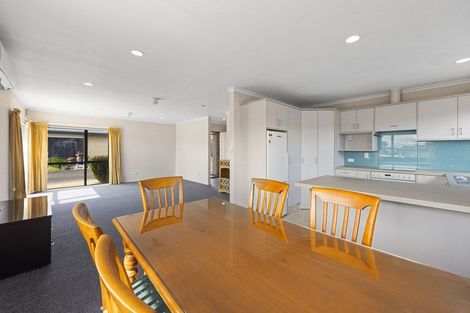 Photo of property in 80 Argyle Street, Hawera, 4610