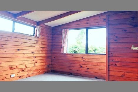 Photo of property in 2/49 Larnoch Road, Henderson, Auckland, 0610