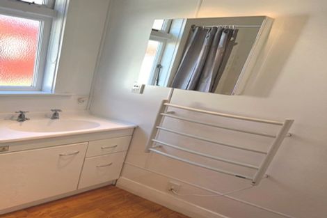 Photo of property in 21 Kemp Street, Kilbirnie, Wellington, 6022