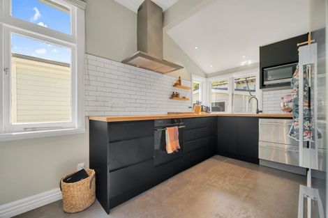 Photo of property in 135 Milton Street, The Wood, Nelson, 7010