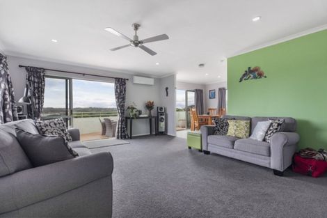 Photo of property in 5 Gerda Place, Ranui, Auckland, 0612