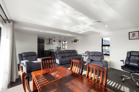 Photo of property in 28 Inuwai Street, Glenview, Hamilton, 3206