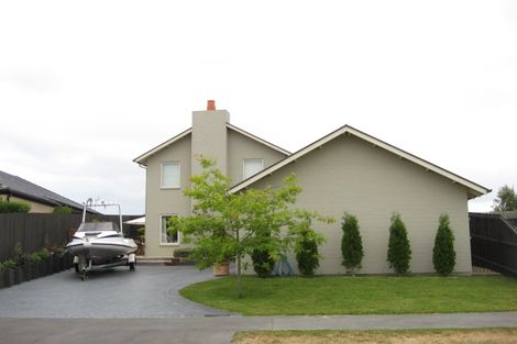 Photo of property in 22 Titirangi Crescent, Parklands, Christchurch, 8083