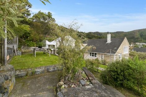 Photo of property in 21 Cleland Crescent, Naenae, Lower Hutt, 5011