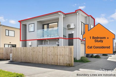 Photo of property in 2 Clay Lane, Hobsonville, Auckland, 0616