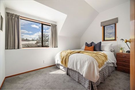 Photo of property in 39 Remarkables Crescent, Frankton, Queenstown, 9300