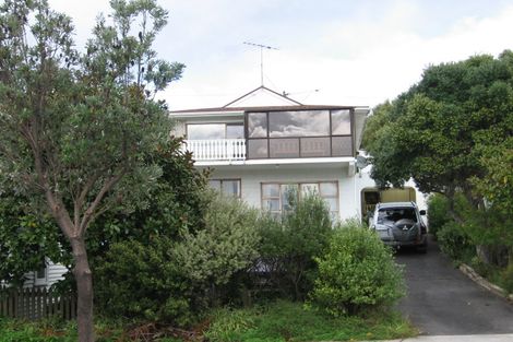Photo of property in 80 Bay Street, Red Beach, 0932