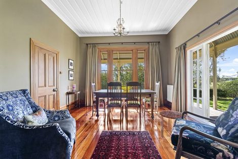 Photo of property in 137 Egmont Road, Hillsborough, New Plymouth, 4372