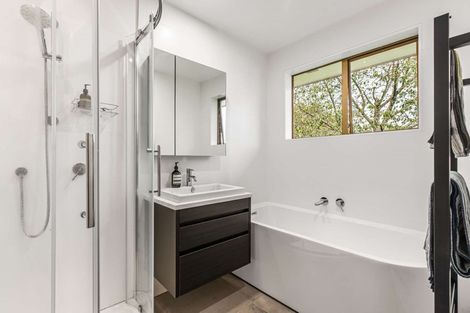 Photo of property in 2/352 Bucklands Beach Road, Bucklands Beach, Auckland, 2012