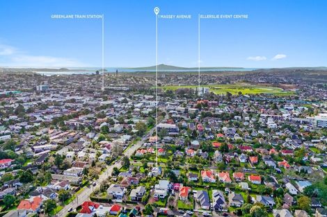 Photo of property in 1 Massey Avenue, Greenlane, Auckland, 1061