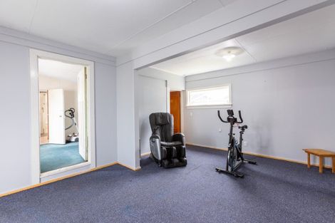 Photo of property in 41 Burns Street, Dannevirke, 4930