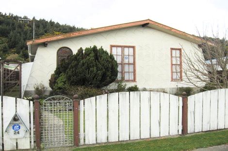 Photo of property in 24 Belgrave Street, Wainuiomata, Lower Hutt, 5014