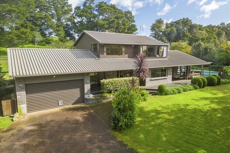 Photo of property in 17 Mceldownie Road, Ramarama, Drury, 2579