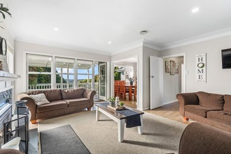 Photo of property in 199 Waimumu Road, Massey, Auckland, 0614