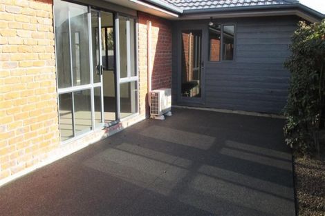 Photo of property in 2/83 Grafton Street, Waltham, Christchurch, 8011